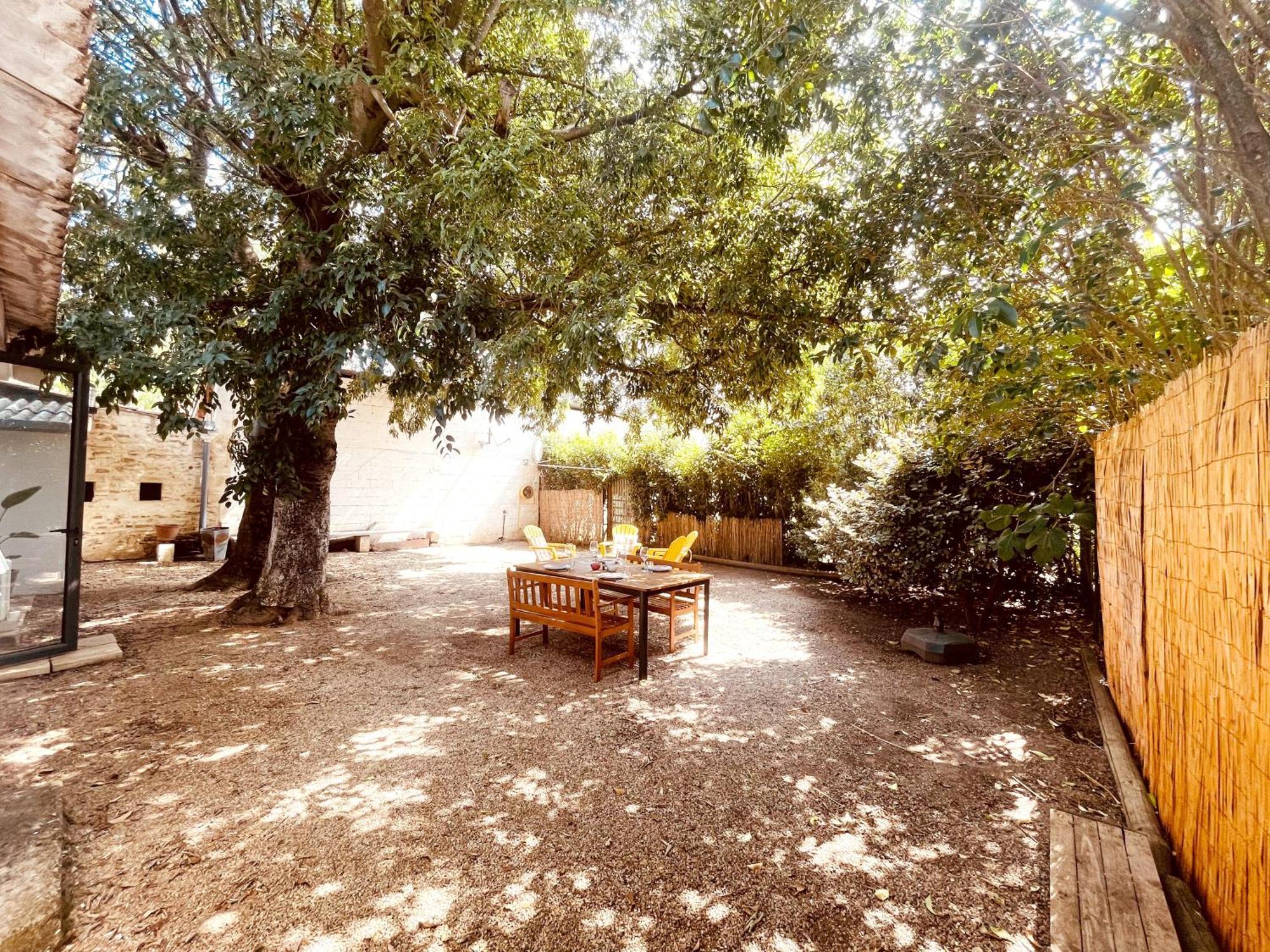 Le Patio, Jardin Privatif, Tennis Nîmes Exterior foto
